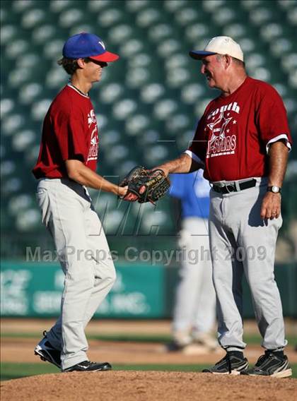 Thumbnail 3 in North vs. South (Austin Area All-Stars) photogallery.