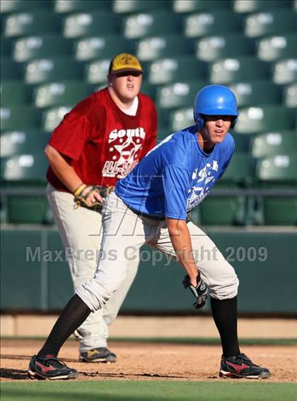 Thumbnail 3 in North vs. South (Austin Area All-Stars) photogallery.