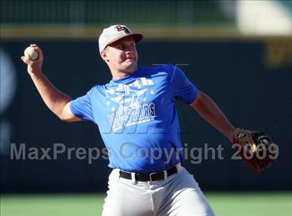 Thumbnail 2 in North vs. South (Austin Area All-Stars) photogallery.