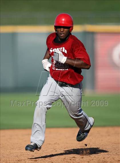 Thumbnail 2 in North vs. South (Austin Area All-Stars) photogallery.