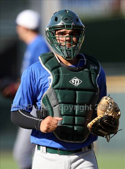 Thumbnail 2 in North vs. South (Austin Area All-Stars) photogallery.