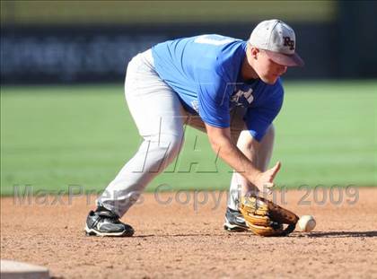 Thumbnail 2 in North vs. South (Austin Area All-Stars) photogallery.