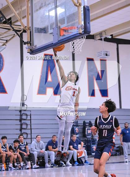 Thumbnail 1 in Cleveland vs La Salle  (Annual Rose City Roundball Classic) photogallery.