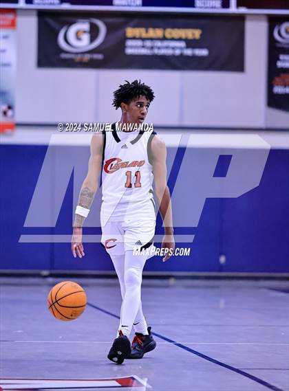 Thumbnail 1 in Cleveland vs La Salle  (Annual Rose City Roundball Classic) photogallery.