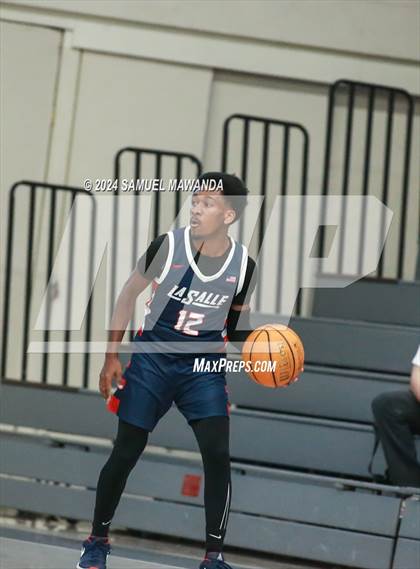 Thumbnail 2 in Cleveland vs La Salle  (Annual Rose City Roundball Classic) photogallery.
