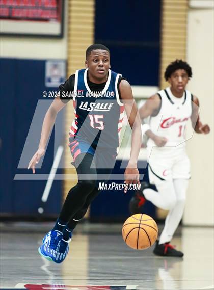Thumbnail 3 in Cleveland vs La Salle  (Annual Rose City Roundball Classic) photogallery.