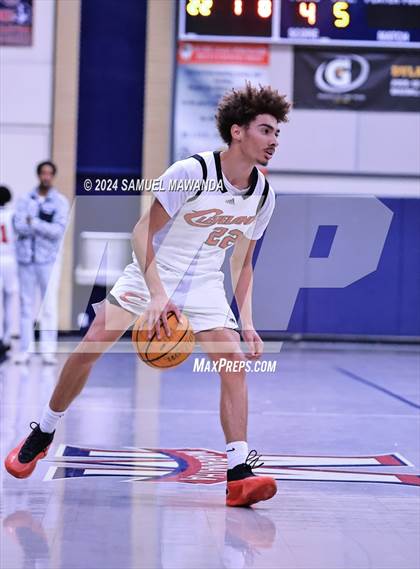 Thumbnail 1 in Cleveland vs La Salle  (Annual Rose City Roundball Classic) photogallery.