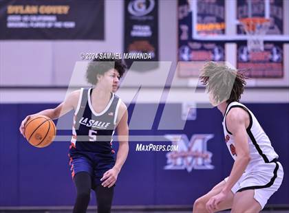 Thumbnail 2 in Cleveland vs La Salle  (Annual Rose City Roundball Classic) photogallery.