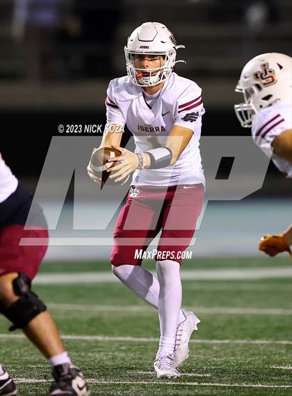 Thumbnail 1 in JSerra Catholic vs. Servite photogallery.