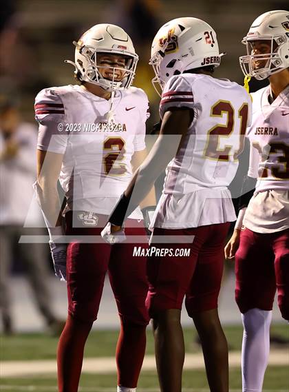 Thumbnail 2 in JSerra Catholic vs. Servite photogallery.