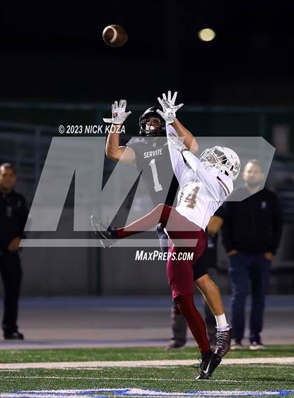 Thumbnail 3 in JSerra Catholic vs. Servite photogallery.