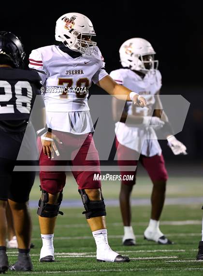 Thumbnail 2 in JSerra Catholic vs. Servite photogallery.