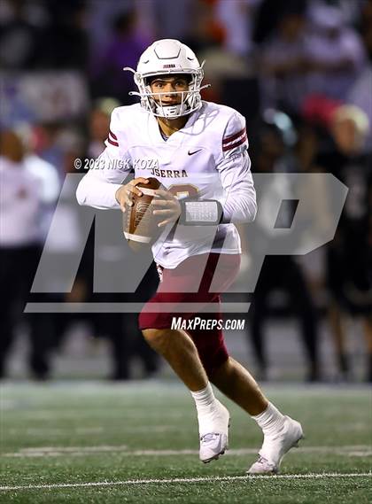 Thumbnail 3 in JSerra Catholic vs. Servite photogallery.