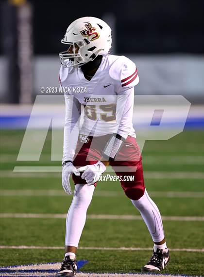 Thumbnail 2 in JSerra Catholic vs. Servite photogallery.