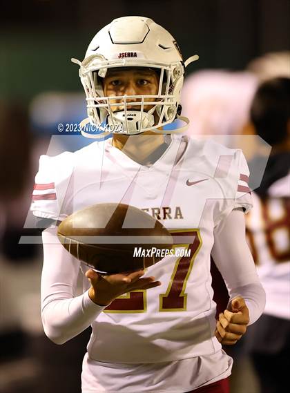 Thumbnail 2 in JSerra Catholic vs. Servite photogallery.