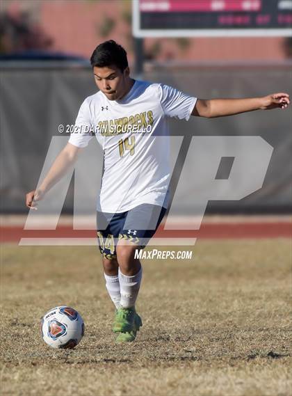 Thumbnail 1 in Yuma Catholic @ Desert Ridge (Desert Ridge Cactus Cup Tournament) photogallery.
