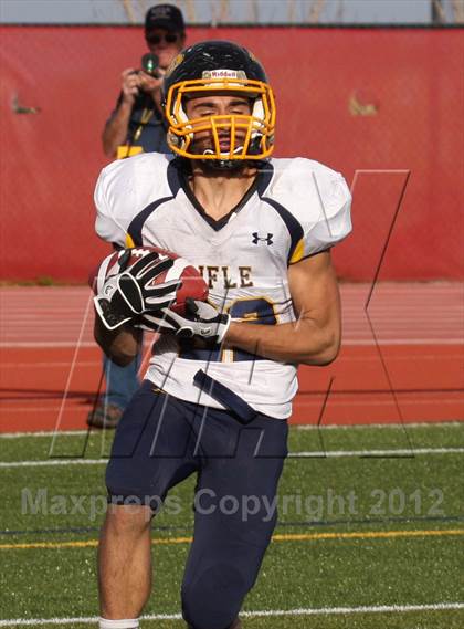 Thumbnail 3 in Rifle vs Silver Creek (CHSAA 3A Final) photogallery.