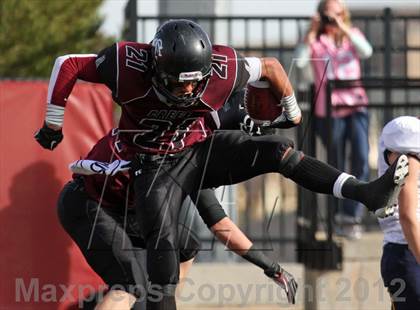 Thumbnail 2 in Rifle vs Silver Creek (CHSAA 3A Final) photogallery.