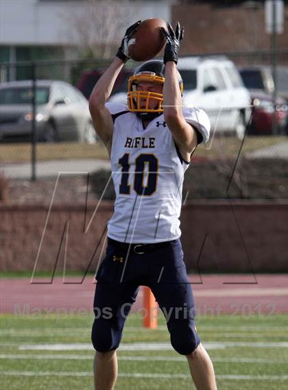 Thumbnail 3 in Rifle vs Silver Creek (CHSAA 3A Final) photogallery.