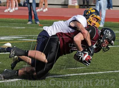 Thumbnail 3 in Rifle vs Silver Creek (CHSAA 3A Final) photogallery.