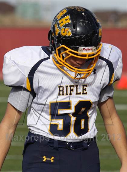 Thumbnail 2 in Rifle vs Silver Creek (CHSAA 3A Final) photogallery.