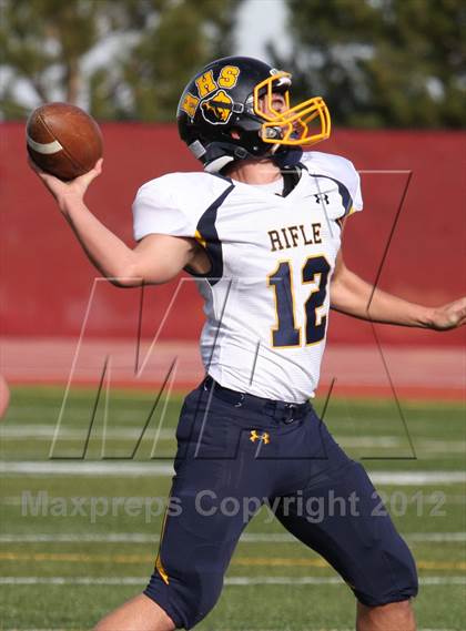 Thumbnail 1 in Rifle vs Silver Creek (CHSAA 3A Final) photogallery.