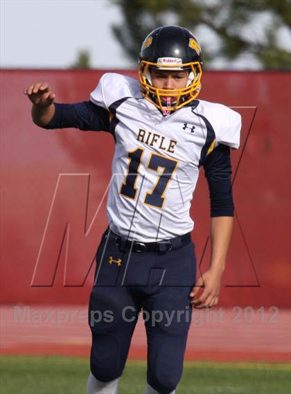 Thumbnail 2 in Rifle vs Silver Creek (CHSAA 3A Final) photogallery.