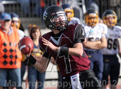 Thumbnail 1 in Rifle vs Silver Creek (CHSAA 3A Final) photogallery.