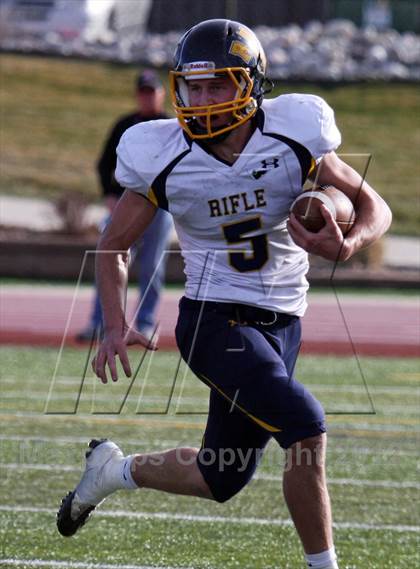 Thumbnail 3 in Rifle vs Silver Creek (CHSAA 3A Final) photogallery.