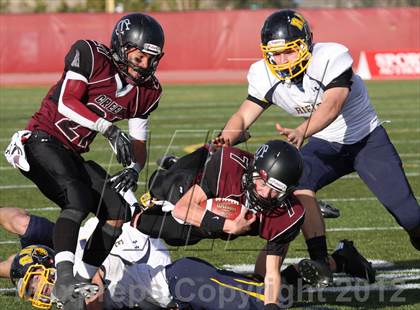 Thumbnail 2 in Rifle vs Silver Creek (CHSAA 3A Final) photogallery.