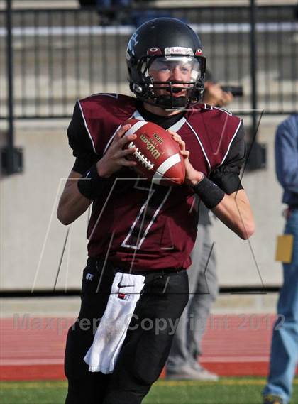 Thumbnail 2 in Rifle vs Silver Creek (CHSAA 3A Final) photogallery.
