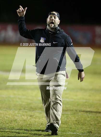 Thumbnail 1 in Lincoln vs. McGehee (AAA 3A 2nd Round Playoff) photogallery.
