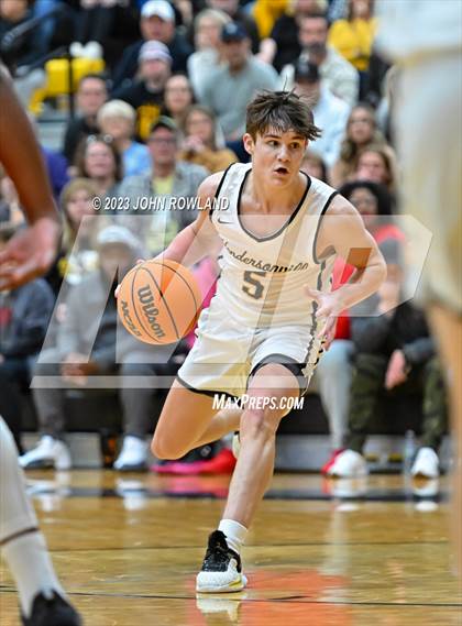Thumbnail 1 in Beech @ Hendersonville photogallery.
