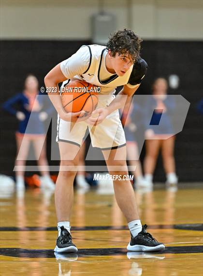 Thumbnail 1 in Beech @ Hendersonville photogallery.