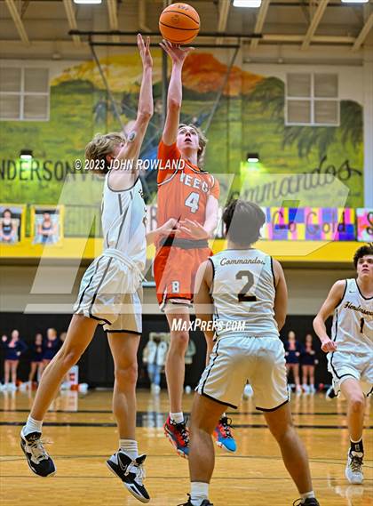 Thumbnail 2 in Beech @ Hendersonville photogallery.