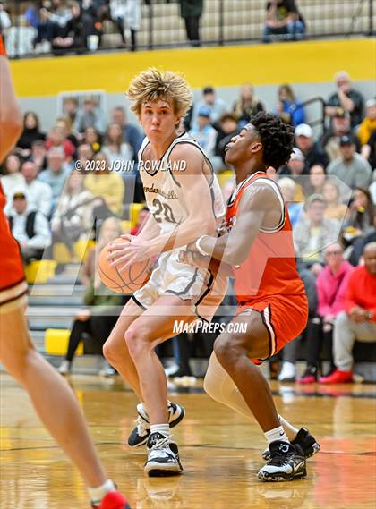 Thumbnail 1 in Beech @ Hendersonville photogallery.