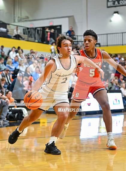 Thumbnail 1 in Beech @ Hendersonville photogallery.