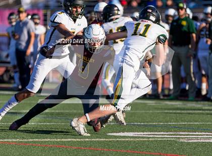 Thumbnail 2 in Royal @ Simi Valley photogallery.