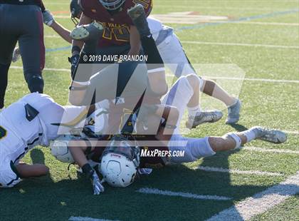 Thumbnail 3 in Royal @ Simi Valley photogallery.