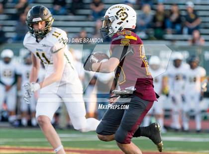 Thumbnail 1 in Royal @ Simi Valley photogallery.