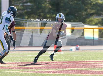 Thumbnail 1 in Royal @ Simi Valley photogallery.