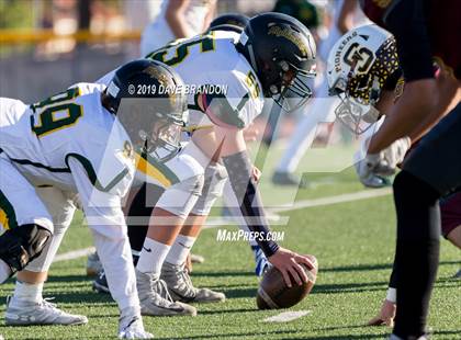 Thumbnail 3 in Royal @ Simi Valley photogallery.