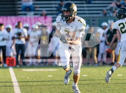 Thumbnail 1 in Royal @ Simi Valley photogallery.
