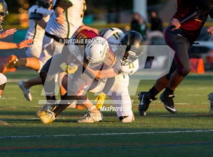Thumbnail 1 in Royal @ Simi Valley photogallery.