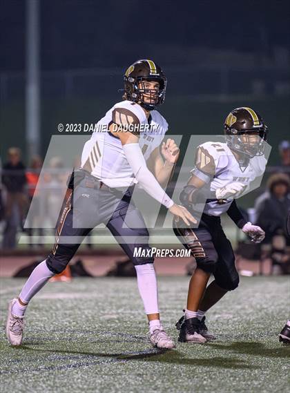 Thumbnail 3 in West @ Redondo Union photogallery.