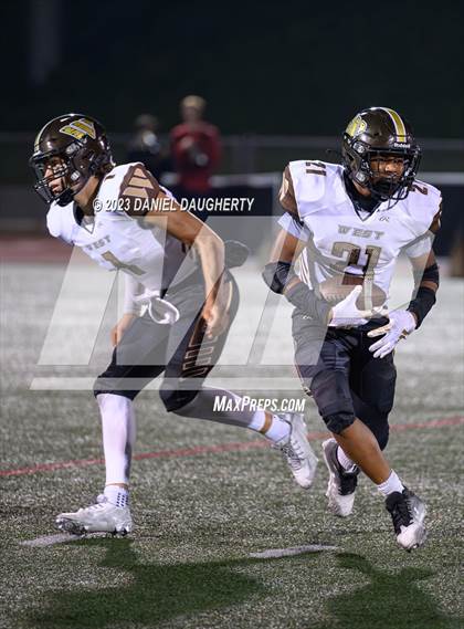 Thumbnail 2 in West @ Redondo Union photogallery.