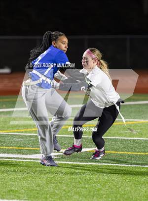 Kentlake @ Kent-Meridian