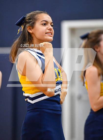 Thumbnail 3 in Allen Academy vs Chinquapin photogallery.