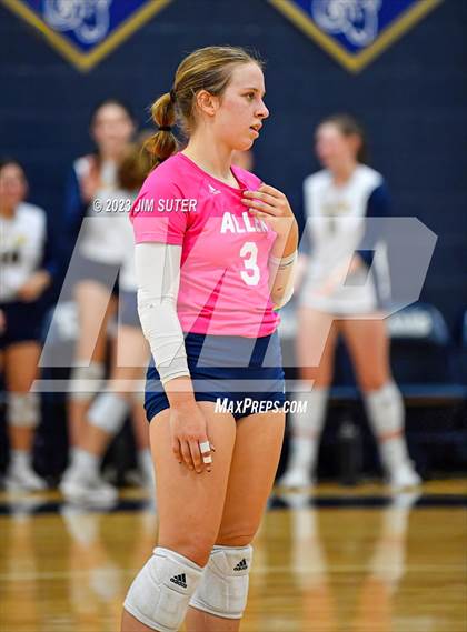 Thumbnail 1 in Allen Academy vs Chinquapin photogallery.