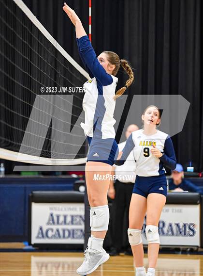 Thumbnail 3 in Allen Academy vs Chinquapin photogallery.